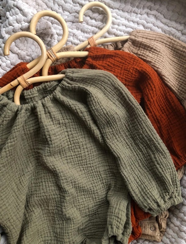 Taini Clothing - Viima romper, beige