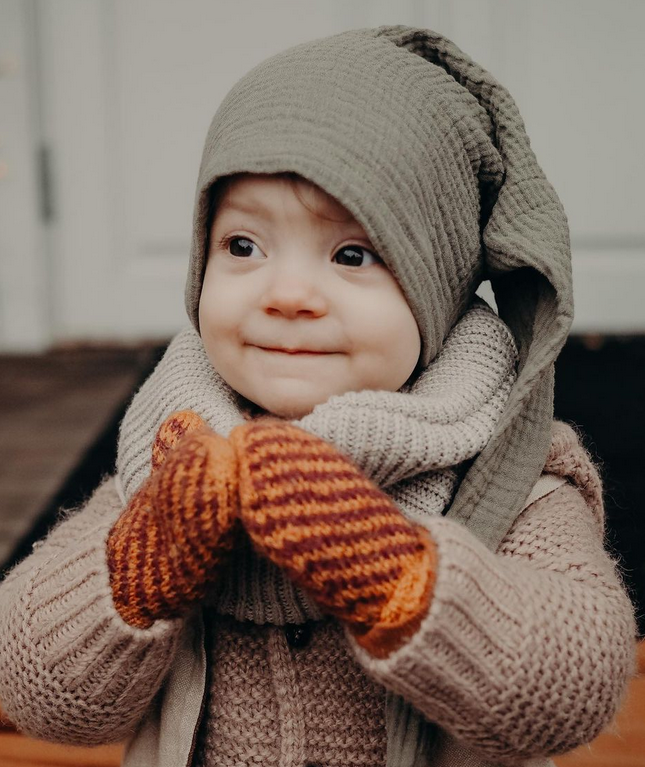 Taini Clothing - Tonttulakki, sammal