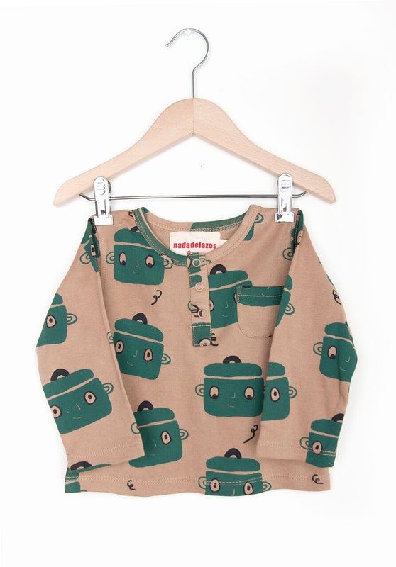 Nadadelazos - T-shirt green cooking pots